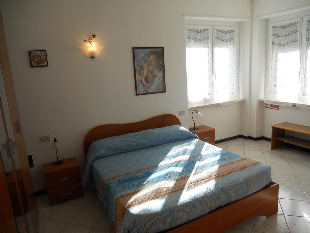 B&B Home Sweet Home Diano Marina Quarto foto
