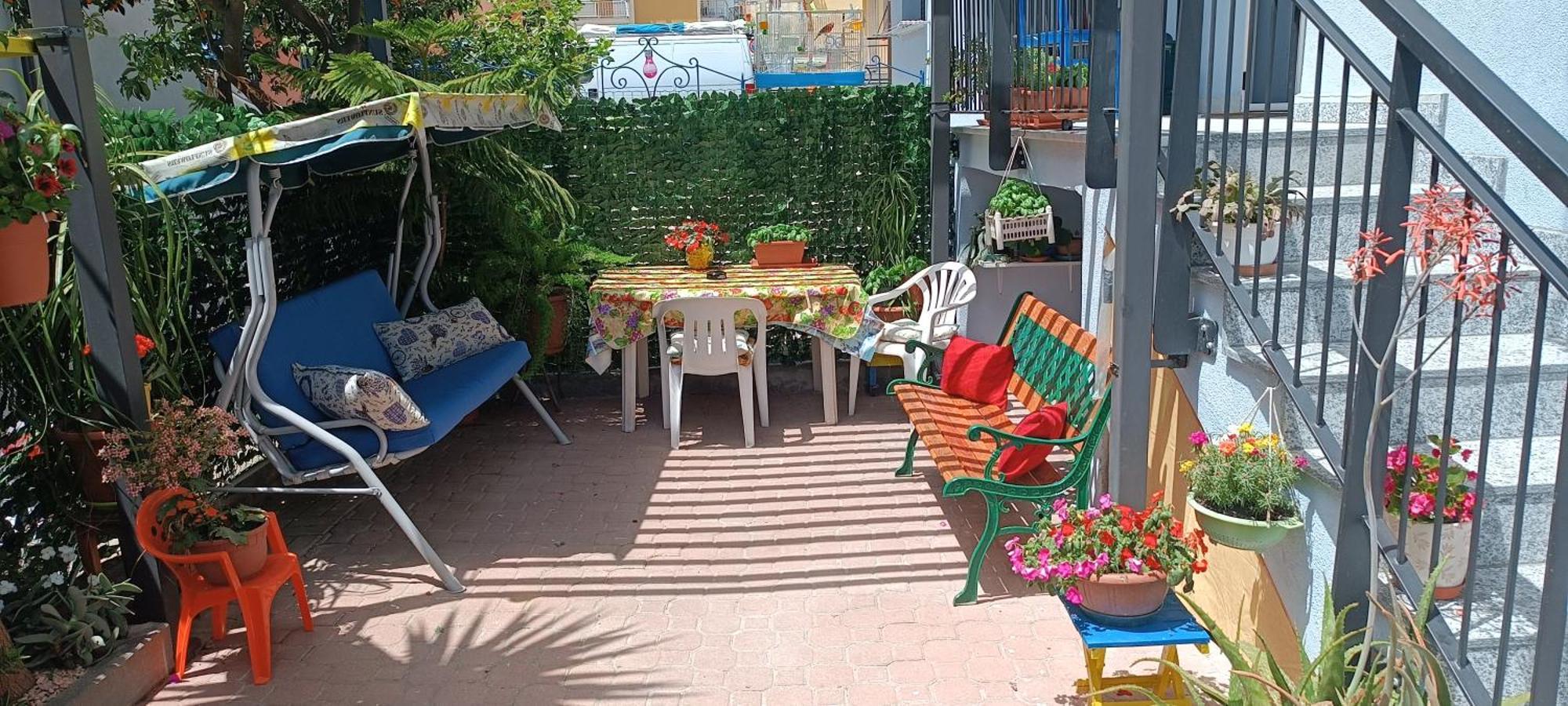 B&B Home Sweet Home Diano Marina Exterior foto