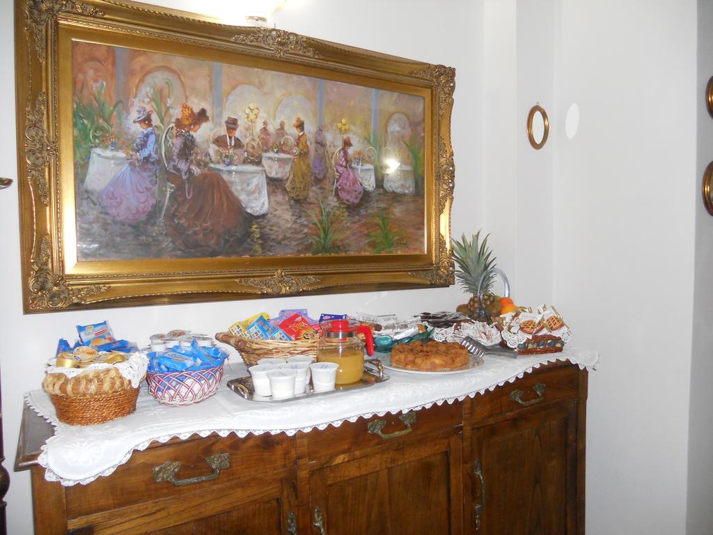 B&B Home Sweet Home Diano Marina Exterior foto